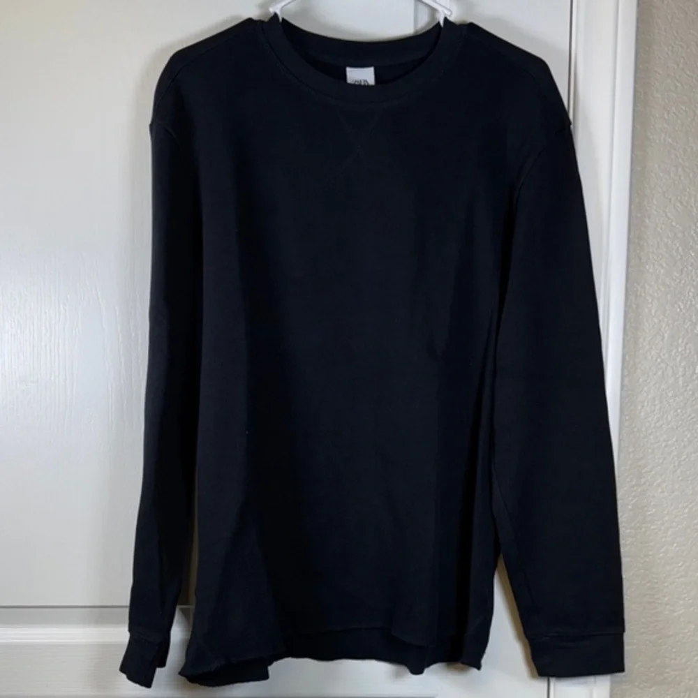 Men's Zara Black Long Sleeve Sweater Size Med EUC #5775